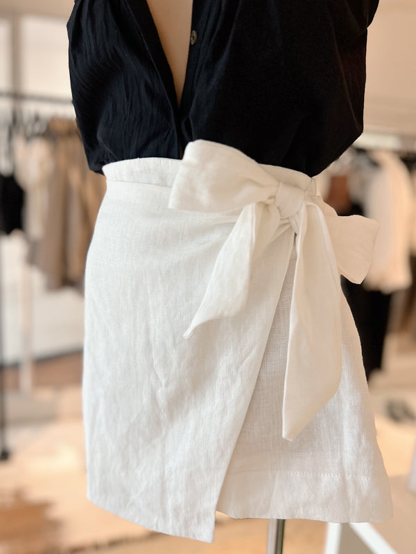 ÉSS Tilly Linen Wrap Skirt - White