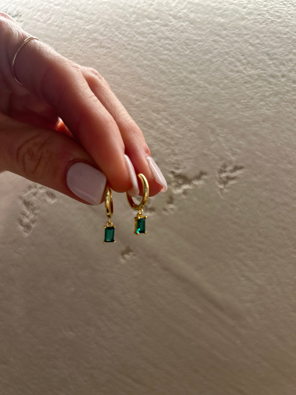 ÉSS Poppy Huggie Earring - Emerald