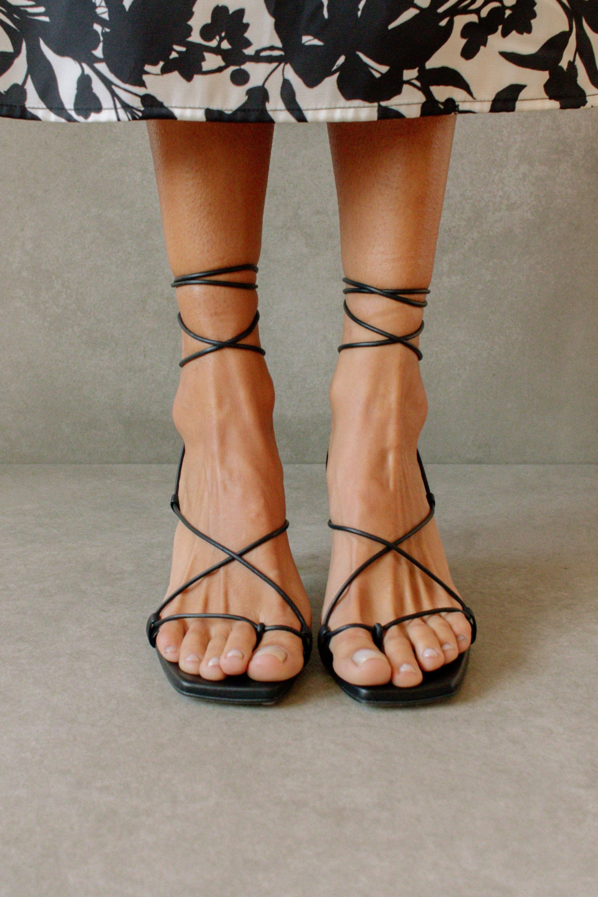 Alohas Bellini Sandal Black Leather Splice Boutique