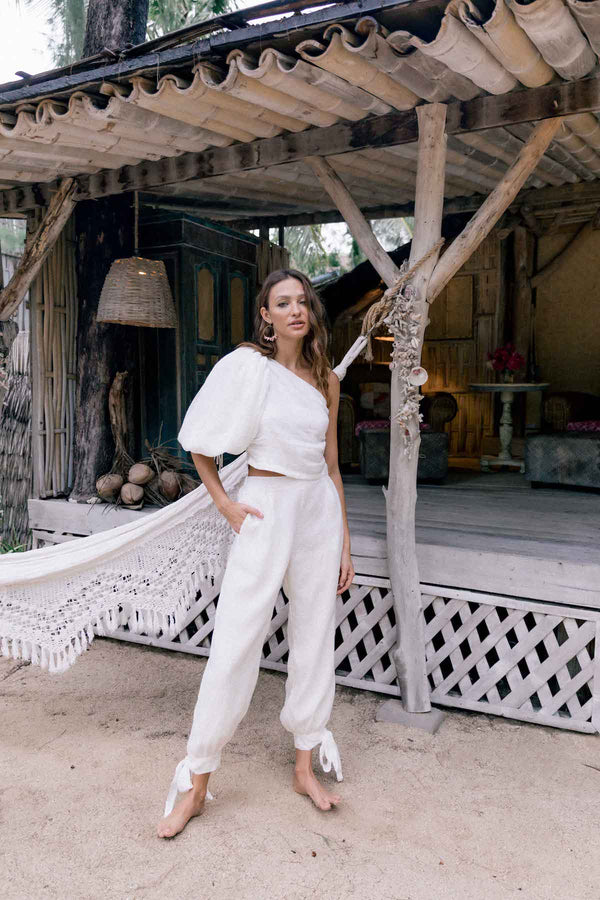 ÉSS Maya Linen One Shoulder Top - Ivory